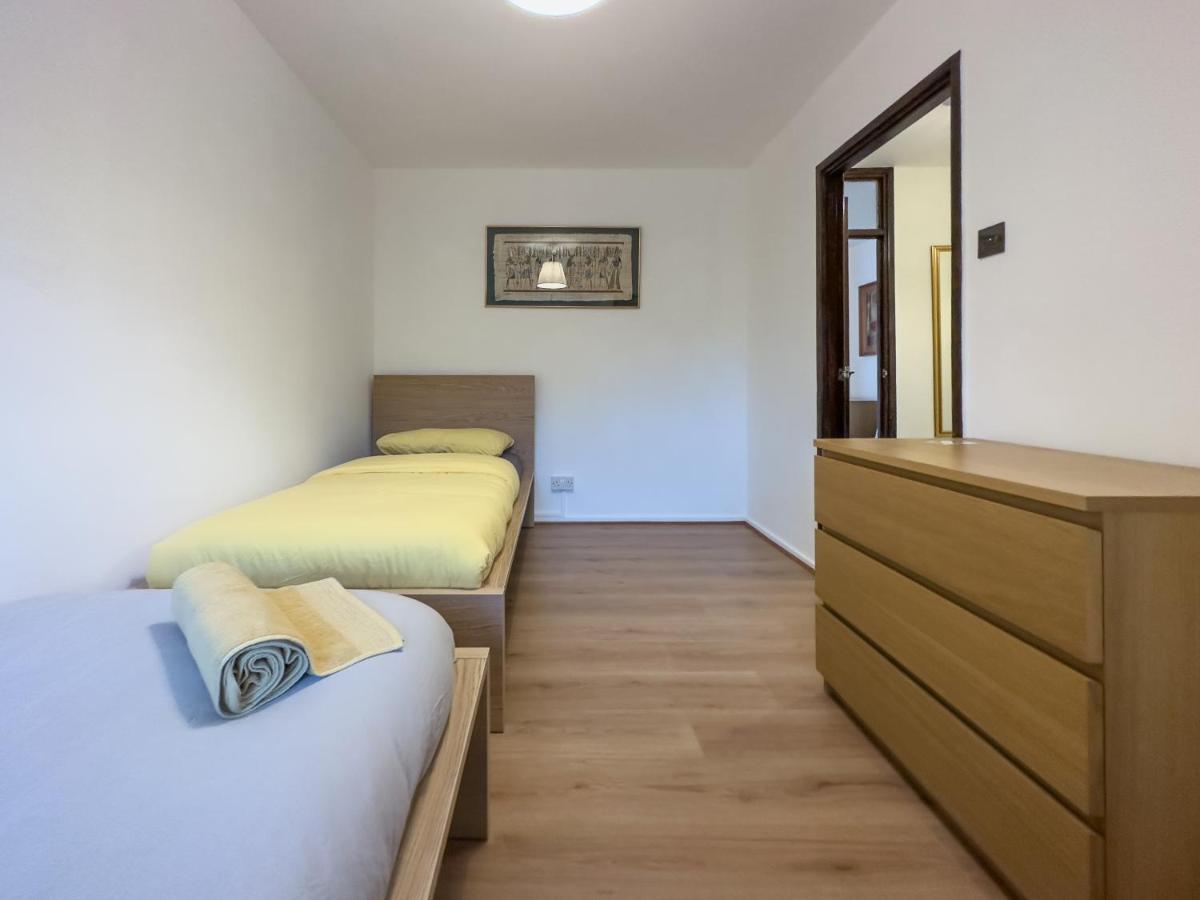 Beautiful 2 Bedroom & Balcony Flat In Central London Exterior foto